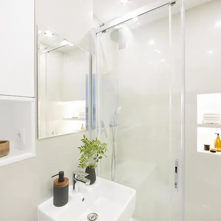 Wlr - Chmielna I 아파트 *